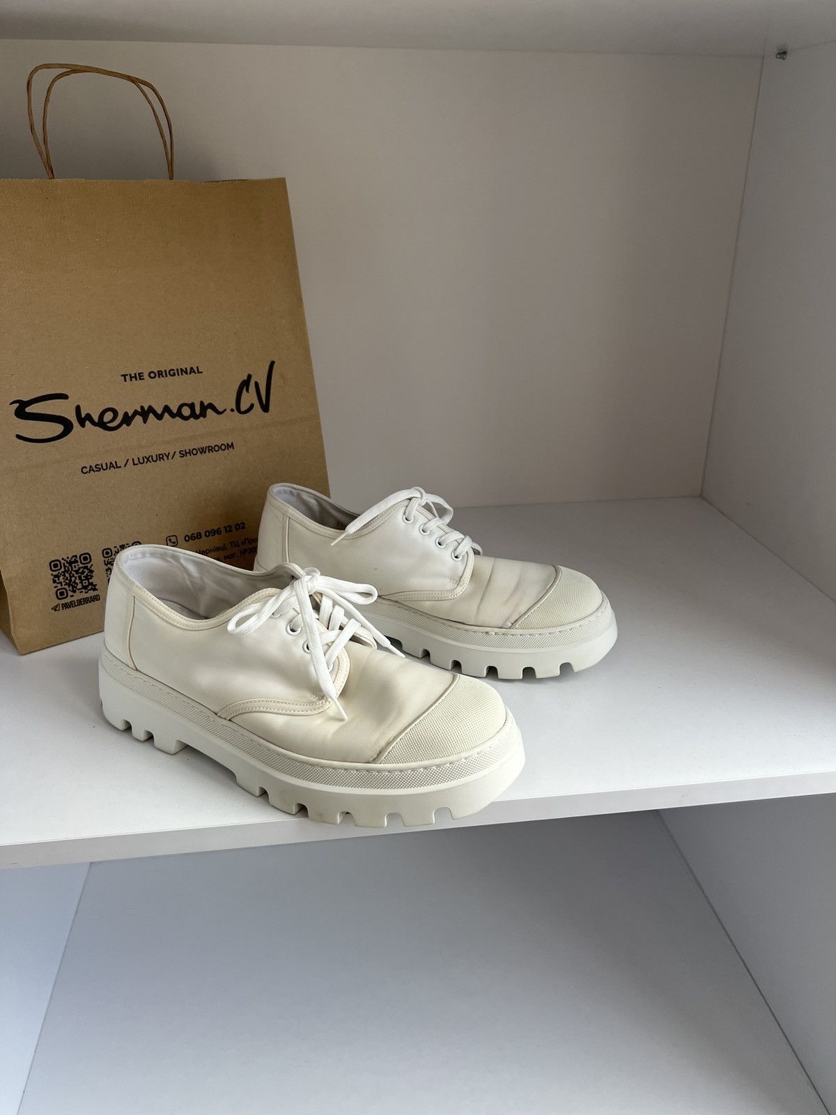 Designer × Prada × Vintage Vintage Prada Plain Logo Luxury Shoes Size US 9 / EU 42 - 2 Thumbnail