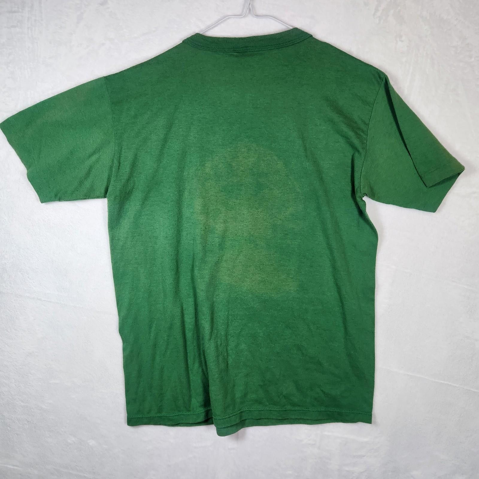 Russell Athletic Vtg 1989 Single Stitch Crab Feast Tshirt Green Size Medium Size US M / EU 48-50 / 2 - 8 Thumbnail
