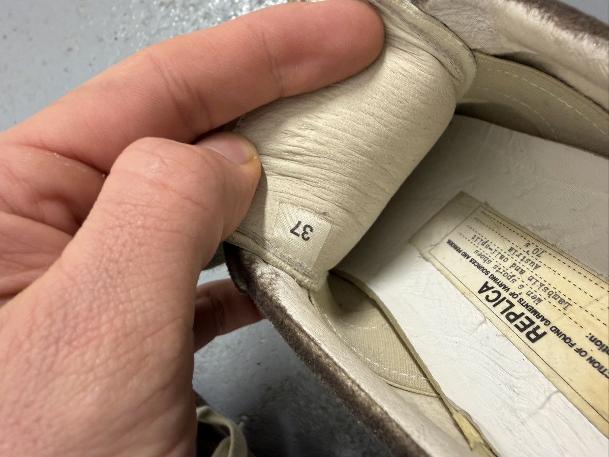 Maison Margiela Maison Margiela Replica Velour/Velvet Sneakers Size US 7 / IT 37 - 13 Thumbnail