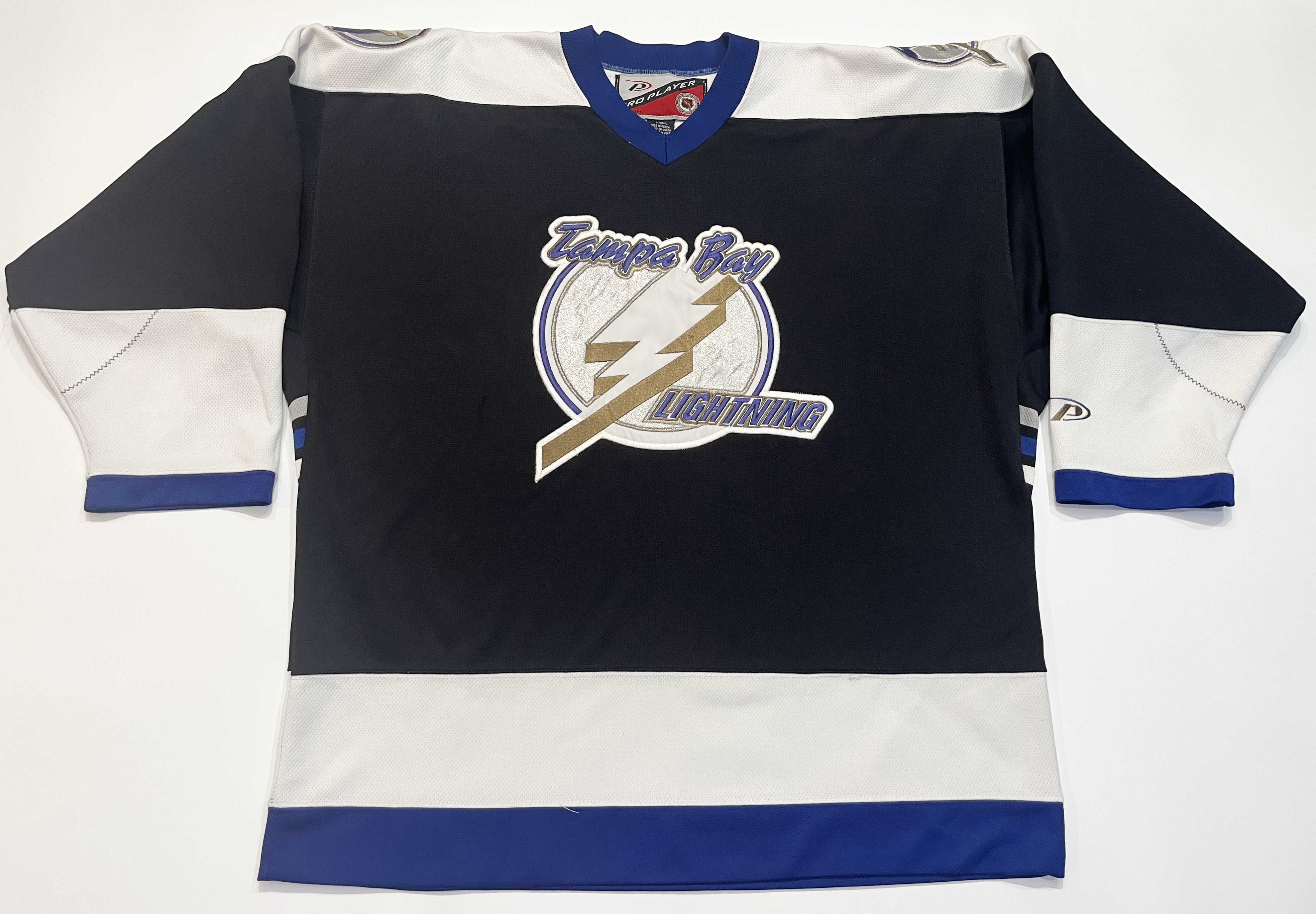Pro Player Vintage Pro Player Tampa Bay Lightning NHL Hockey Jersey Size US L / EU 52-54 / 3 - 1 Thumbnail