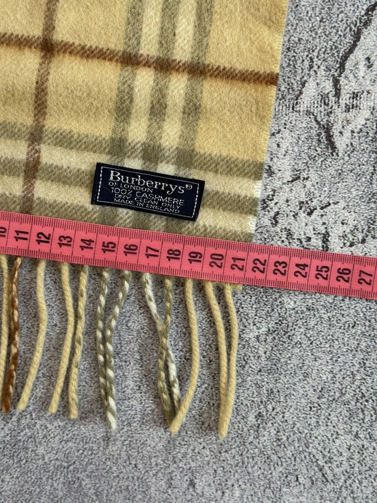 Burberry × Vintage Burberry Burberrys checkered cashmere scarf 🧣 muffler Size ONE SIZE - 15 Thumbnail