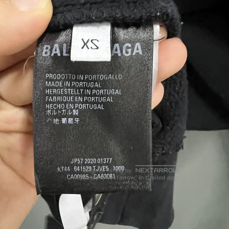 Balenciaga Balenciaga Black Small Logo Printed Hoodie XS Size Size US XS / EU 42 / 0 - 4 Thumbnail