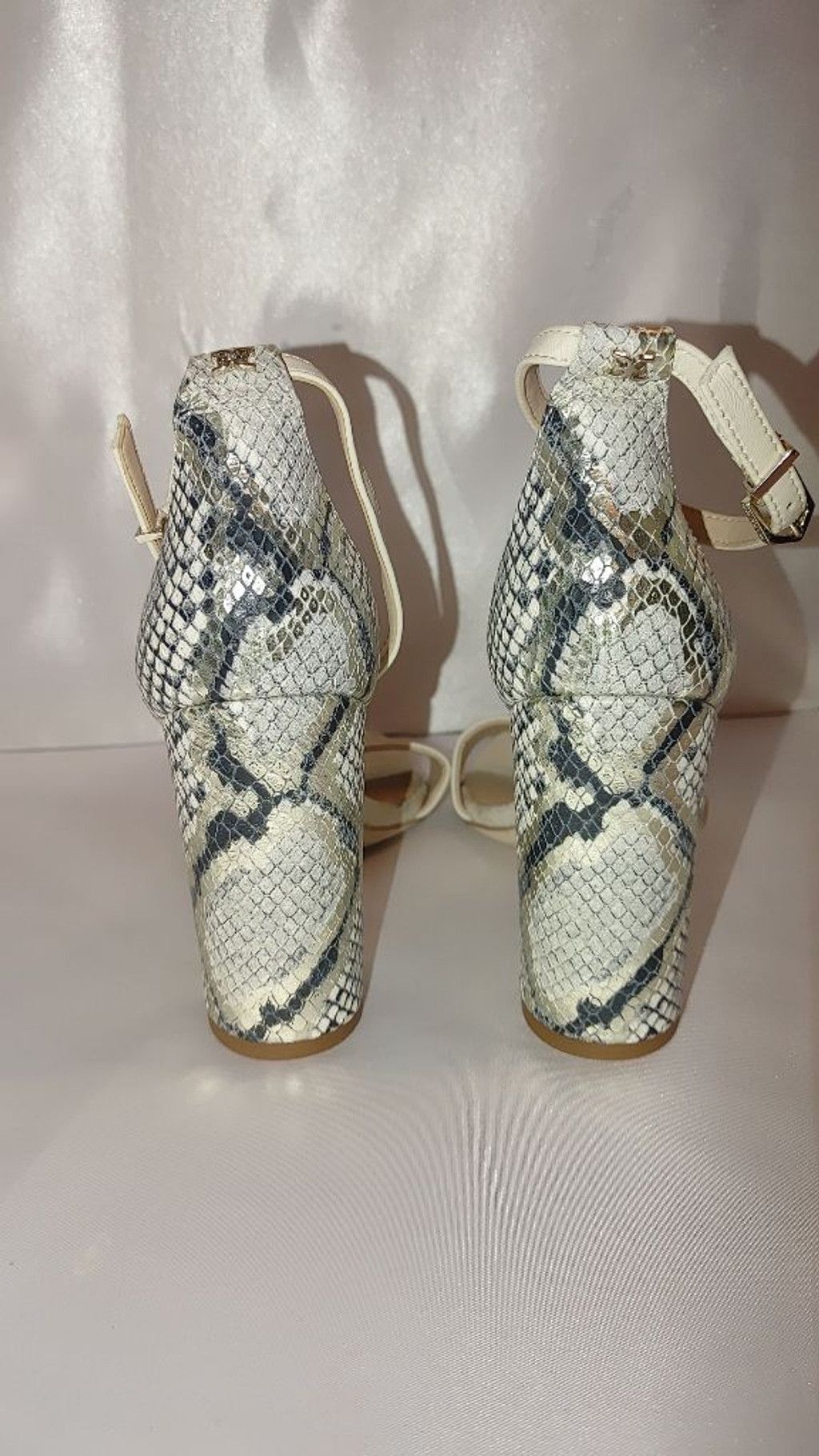 Sam Edelman Sam Edelman Yaro Heeled Peep Toe Size 7 Size US 7 / IT 37 - 11 Thumbnail