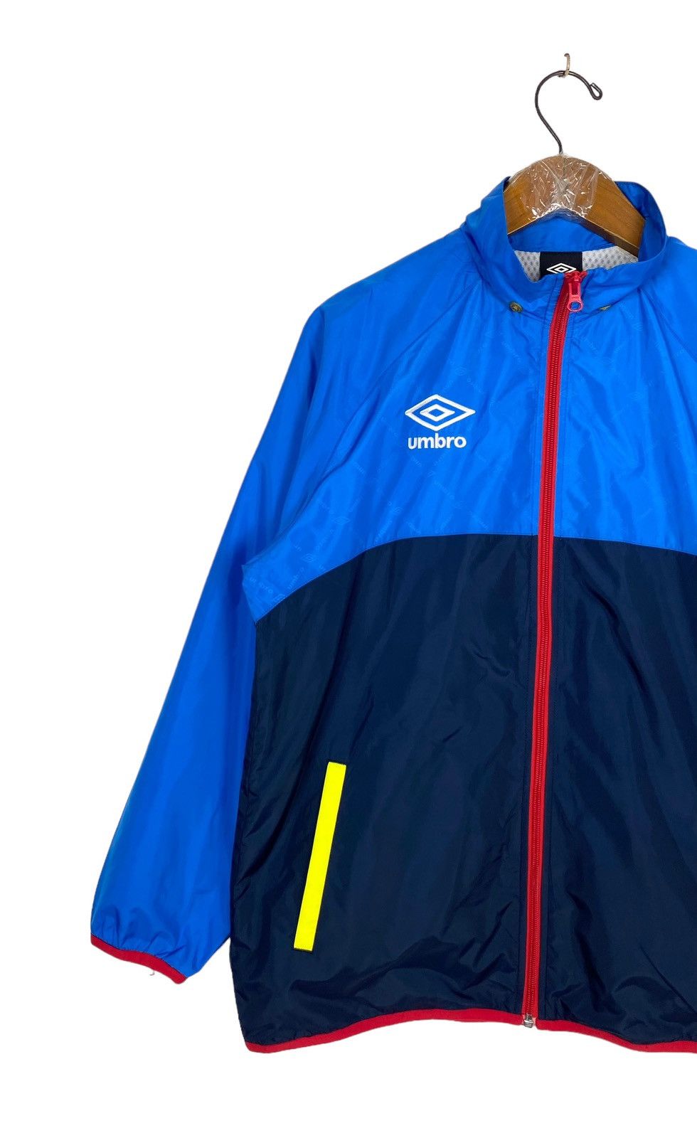 Umbro Rare‼️ Umbro Light Jacket Spellout Size US S / EU 44-46 / 1 - 2 Thumbnail