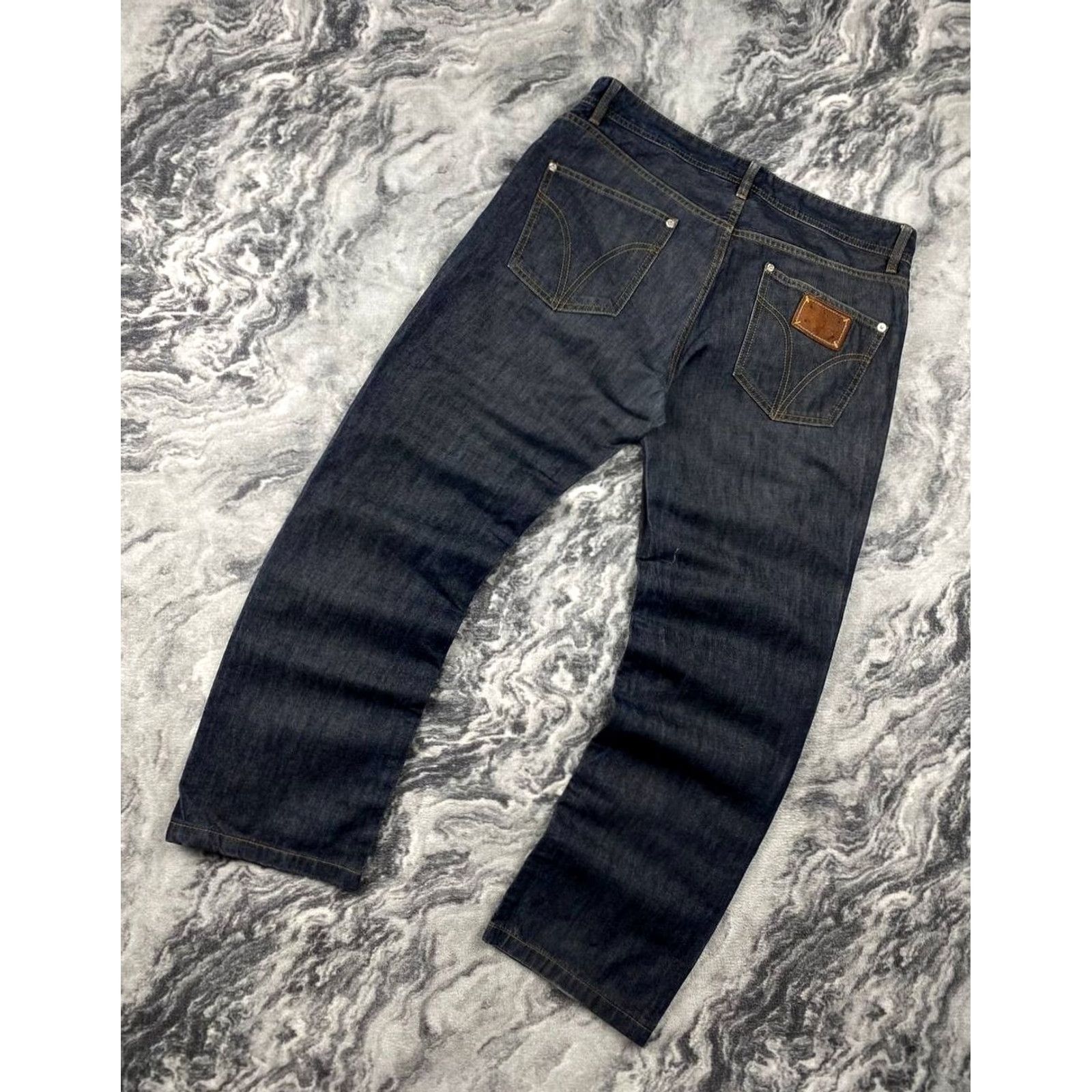 Dolce & Gabbana VINTAGE Dolce&Gabbana Jeans Denim Baggy Buttons 34 Blue Mens 5-Pocket Logo Distressed Straight Rise Mid DG Denim Jeans Size US 34 / EU 50 - 2 Thumbnail
