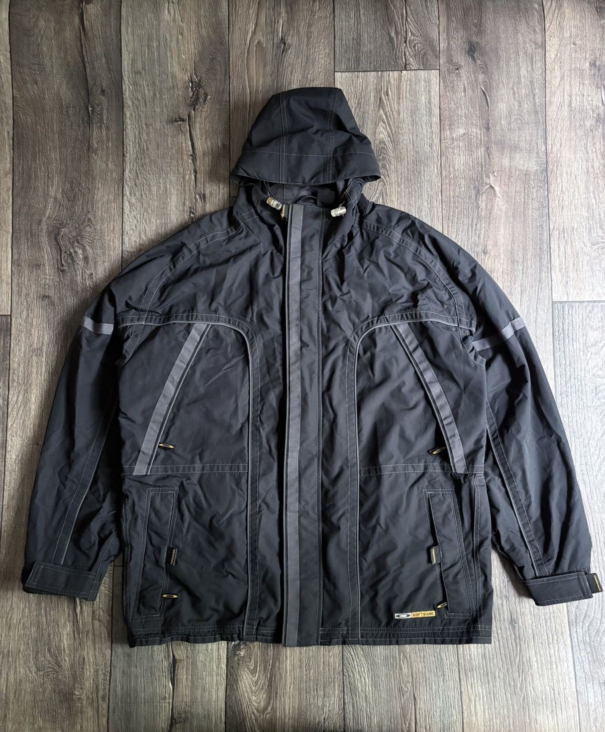 Oakley Vintage Oakley Softwear Hooded Outdoor Jacket Size US L / EU 52-54 / 3 - 1 Thumbnail