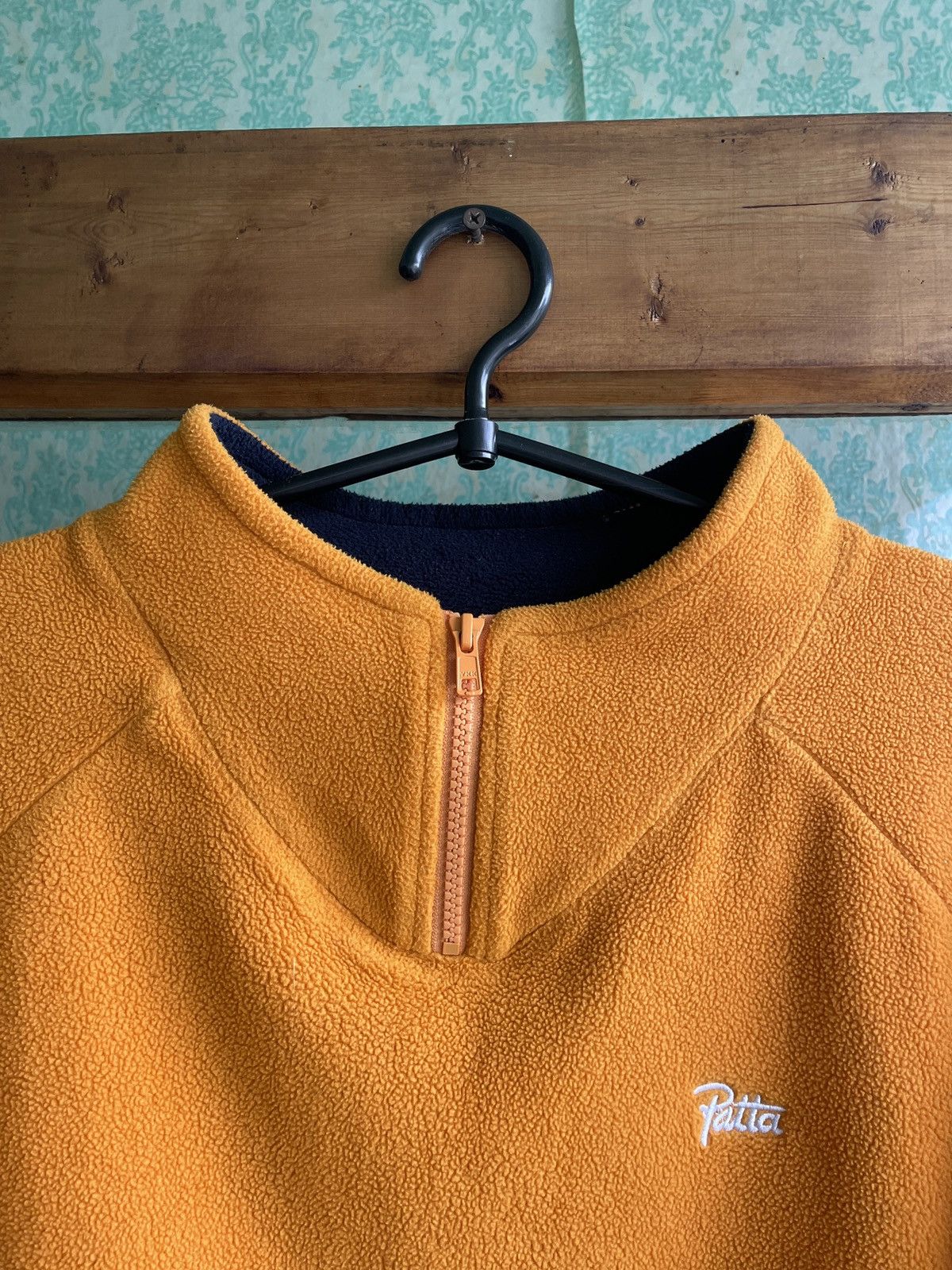 Patta Patta Micro Fleece Bahamas Sweater in Black & Yellow Size US M / EU 48-50 / 2 - 7 Thumbnail