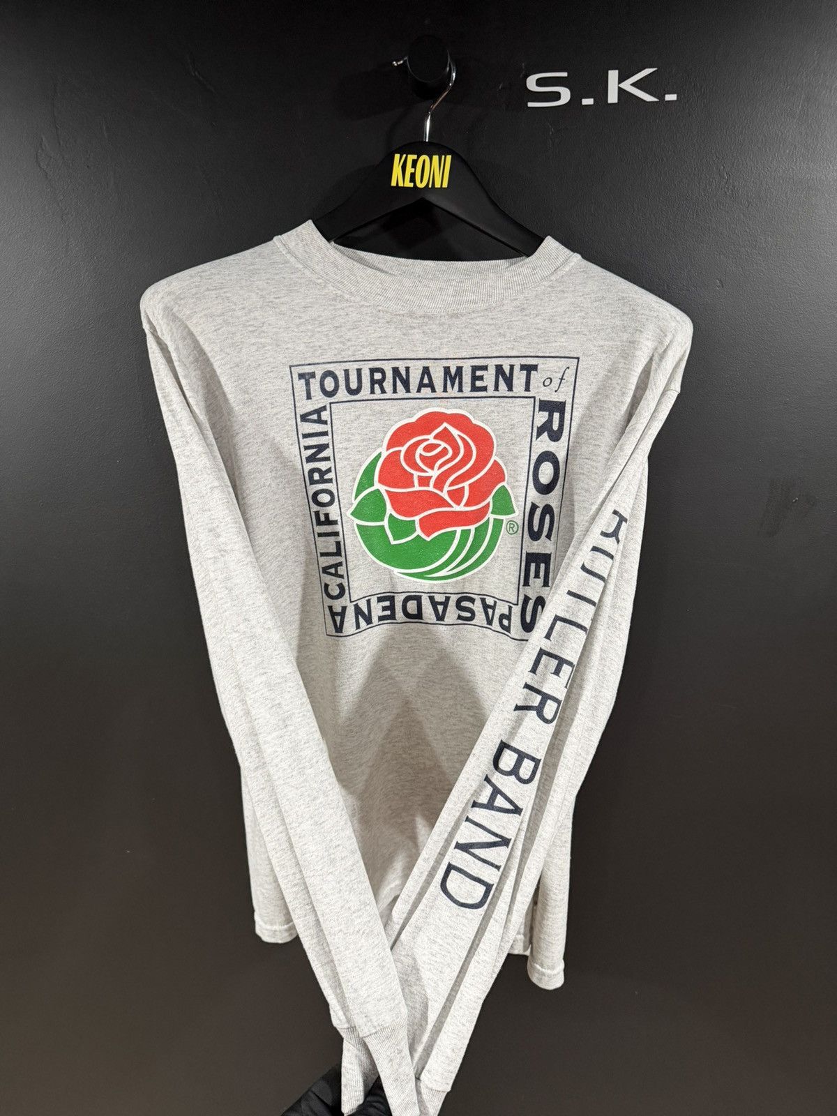 Vintage 2000s Y2K Vintage Tournament Of Roses Cali Long Sleeve M Size US M / EU 48-50 / 2 - 8 Thumbnail