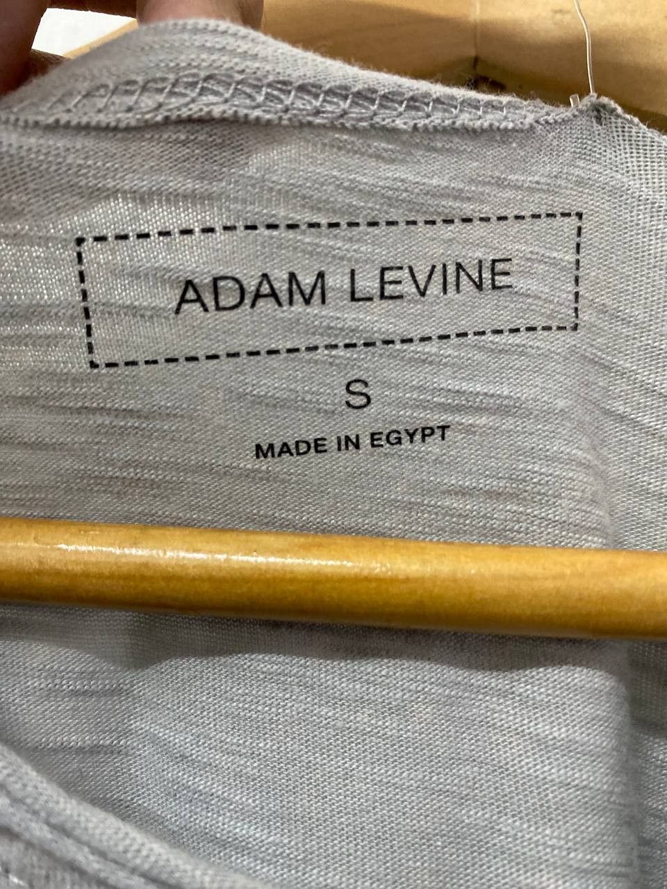 Adam Levine adam levine plain single pocket tee made in egypt Size US S / EU 44-46 / 1 - 3 Thumbnail