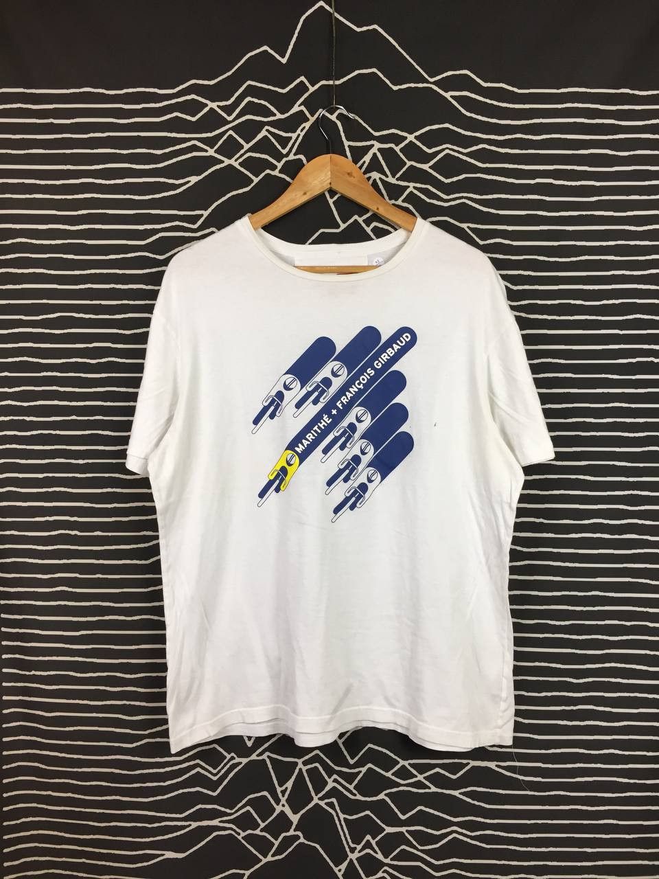 Marithe + Francois Girbaud Marithe Francois Girbaud Spell Out Logo Tee Size US XL / EU 56 / 4 - 1 Thumbnail