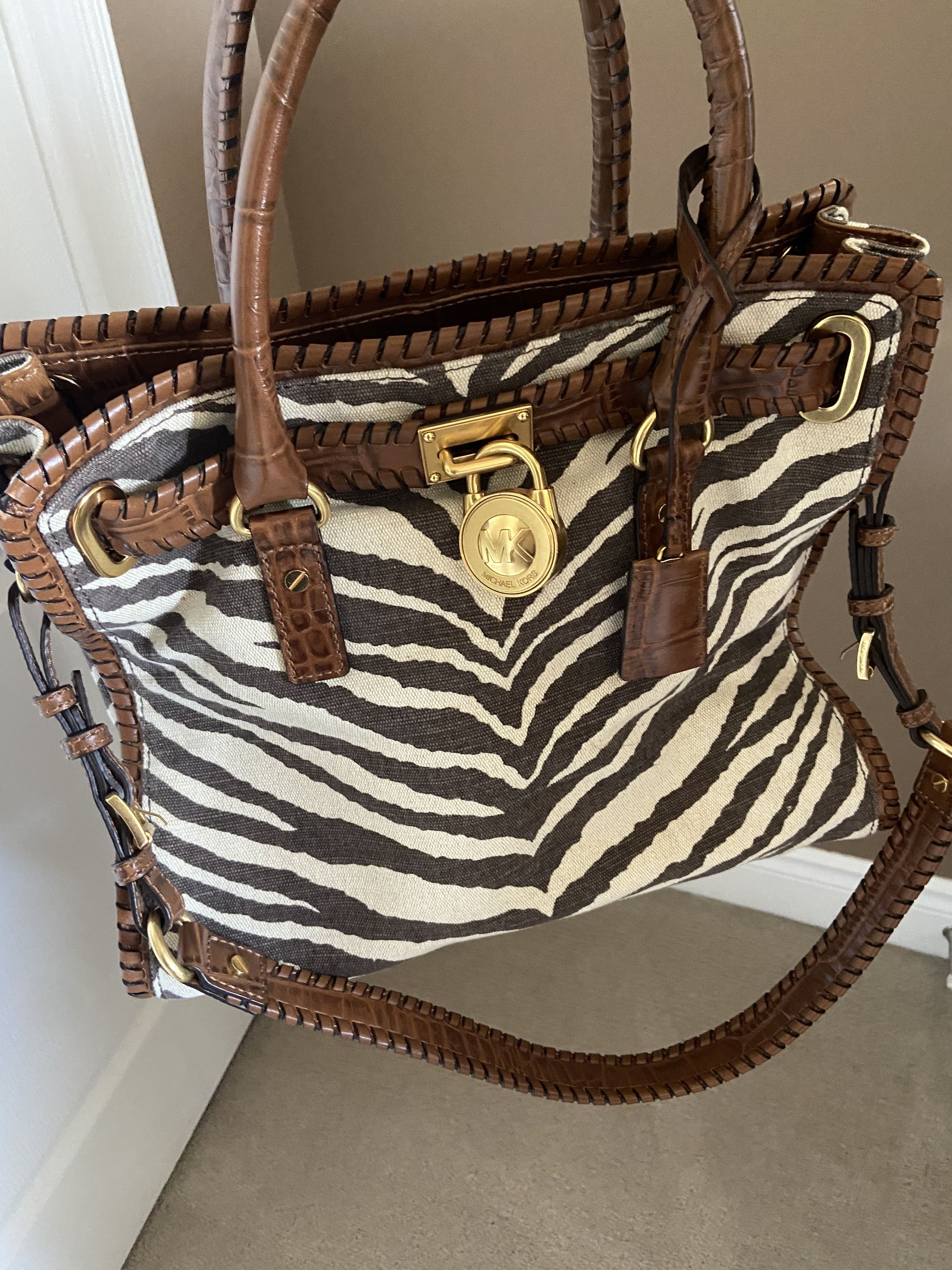 Other Michael Kors Zebra print Hamilton purse Size ONE SIZE - 4 Thumbnail