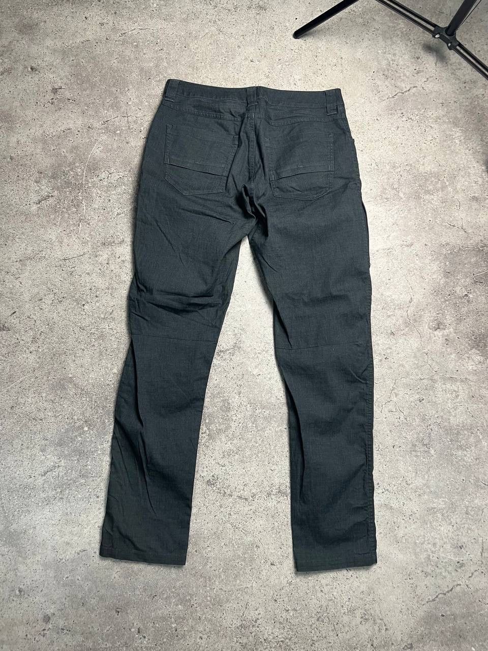 Arc'teryx Vintage Arcteryx Pants Size US 32 / EU 48 - 2 Thumbnail