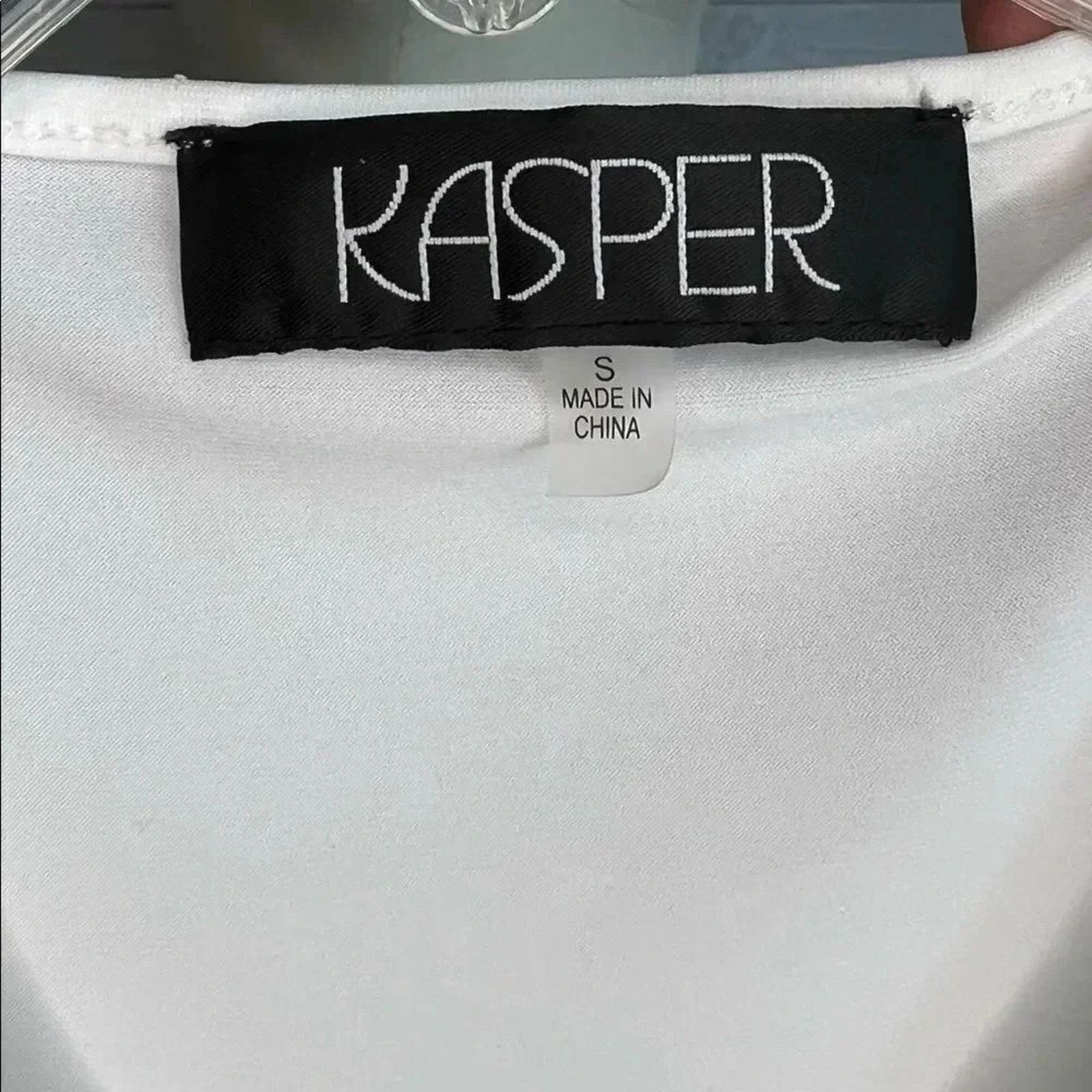 Other Kasper White Split Front Studded Tunic Top Size Small Size S / US 4 / IT 40 - 6 Thumbnail