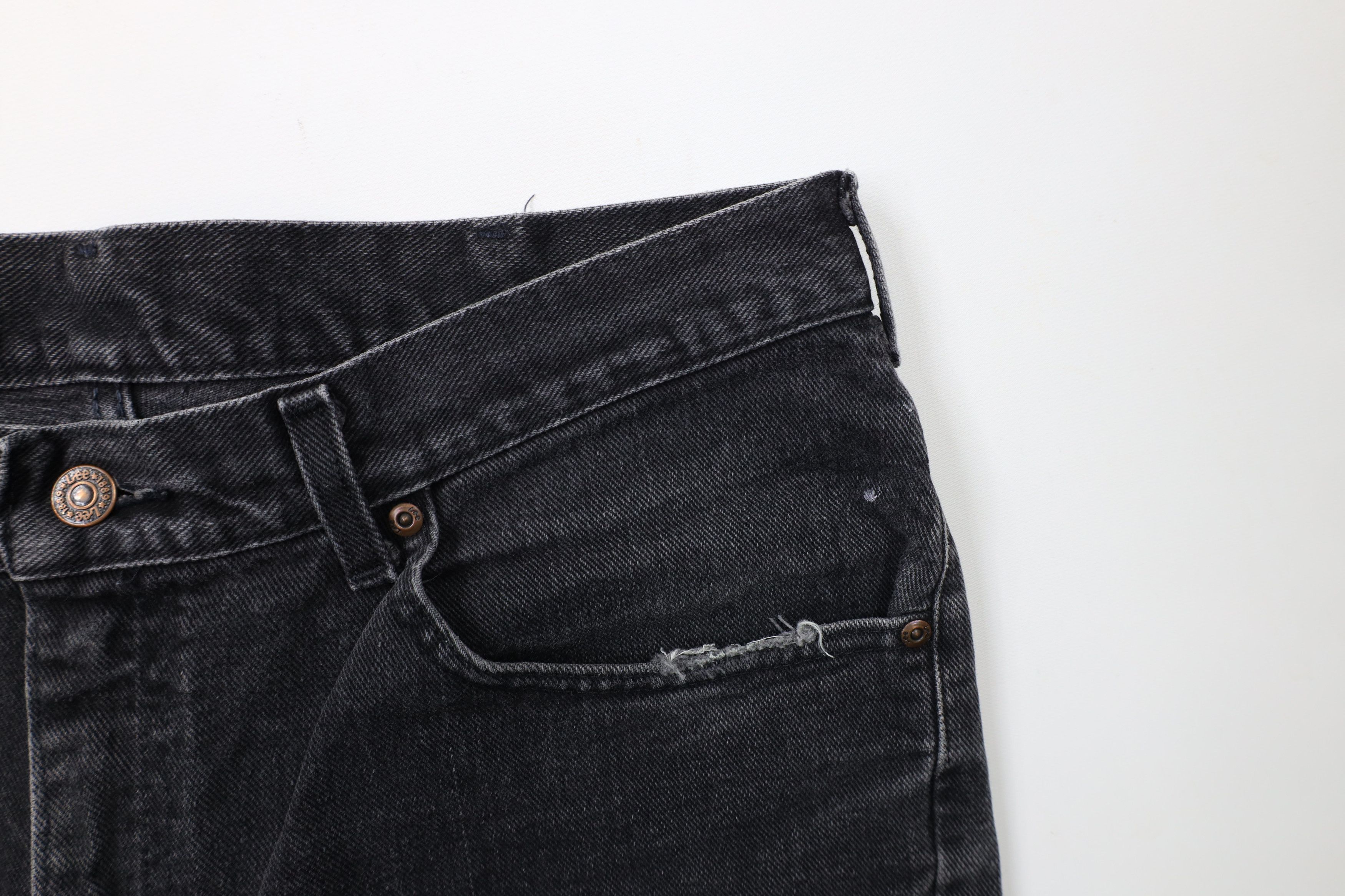 Lee × Vintage Vintage 90s Lee Straight Leg Denim Jeans Black Cotton Size US 34 / EU 50 - 7 Thumbnail