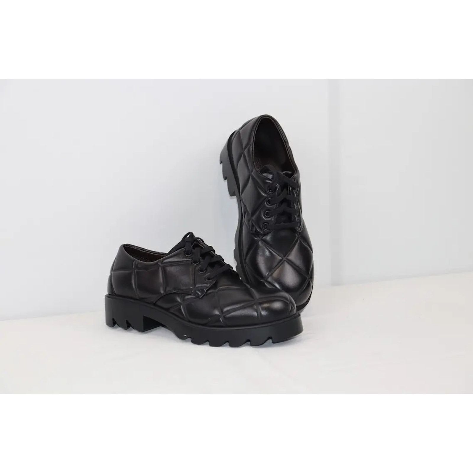 Bottega Veneta o1rshd1 Quilted Nappa Leather Strut Derby Shoes in Black Size US 11 / EU 44 - 10 Thumbnail