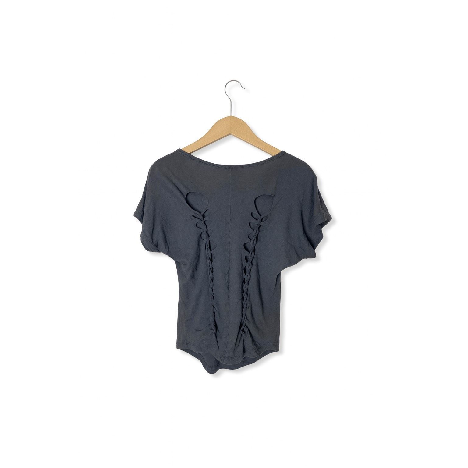 Forever 21 Forever 21 Gray Floral Beaded Cutout Back T-Shirt SZ M Size M / US 6-8 / IT 42-44 - 4 Thumbnail