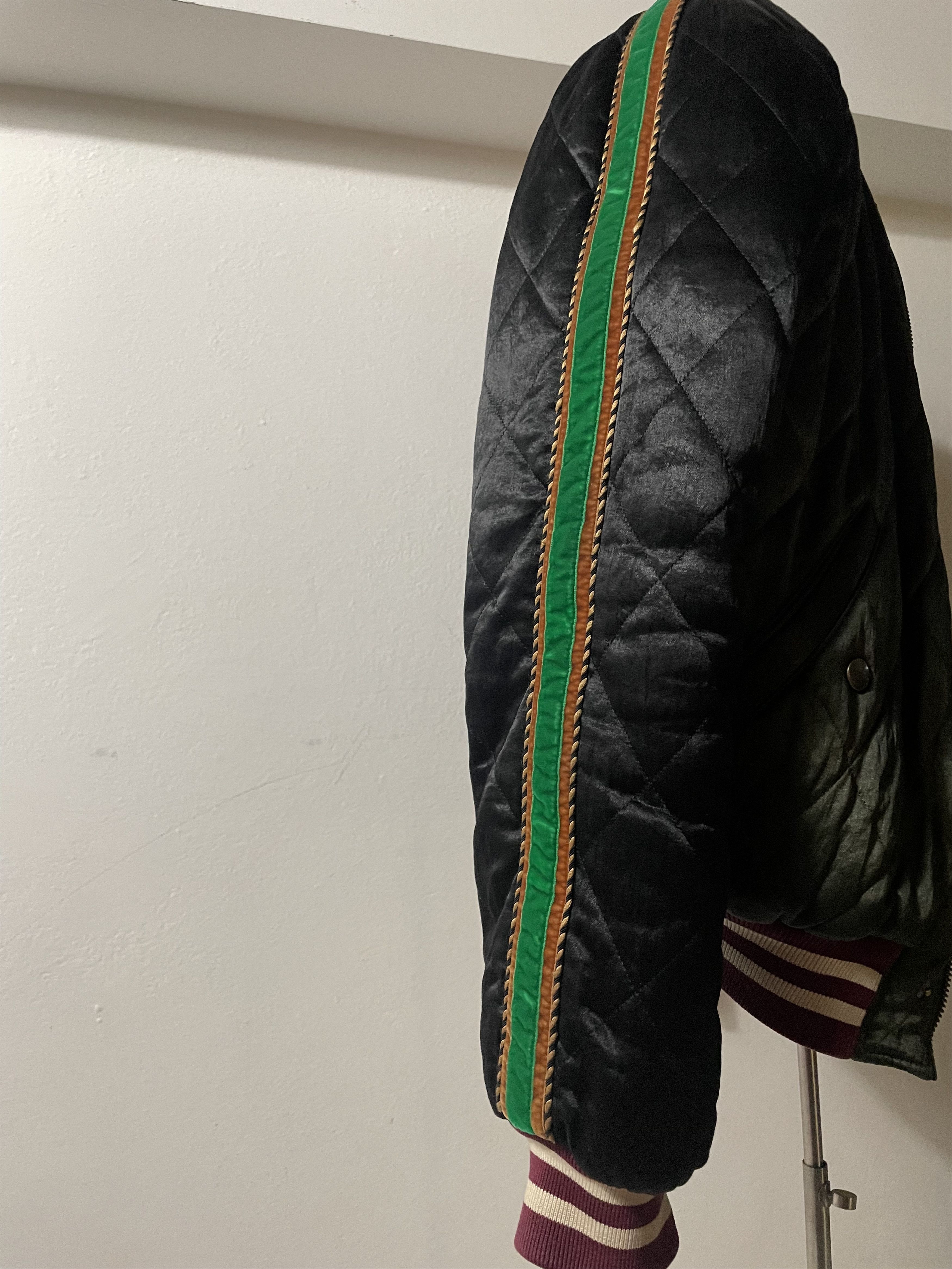 Gucci ufo jacket outlet