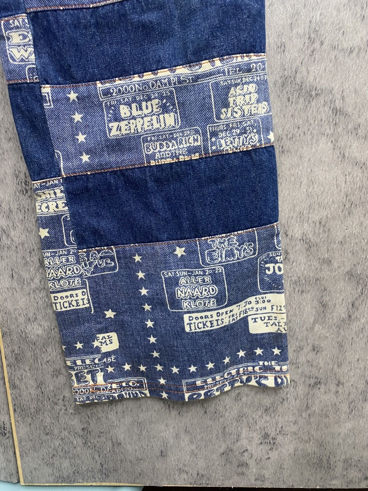Angel Blue Y2K Betty's Blue Shinji Abe flared full print Size 28" / US 6 / IT 42 - 4 Thumbnail