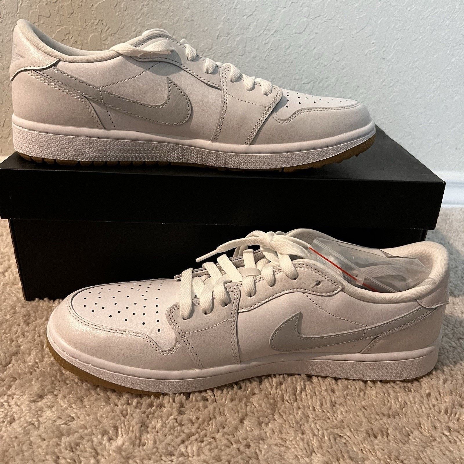 Jordan Brand Nike Air Jordan 1 Low Golf Shoes Spikeless Size 10.5 Size US 10.5 / EU 43-44 - 2 Thumbnail