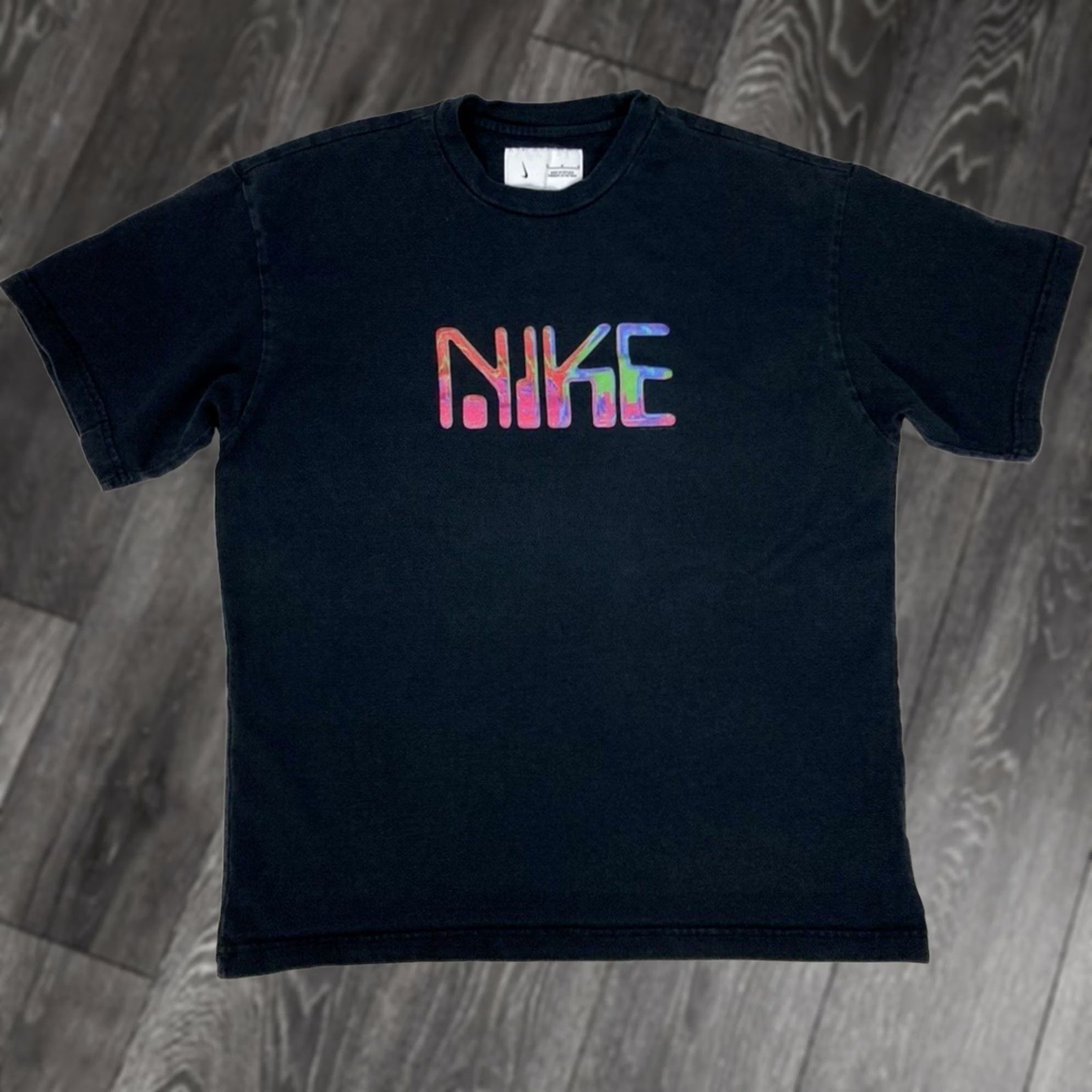 Nike VINTAGE Nike Heavy Metal Graphic T-shirt Men Medium Black Short Sleeve DX5828 010 Size US M / EU 48-50 / 2 - 1 Thumbnail