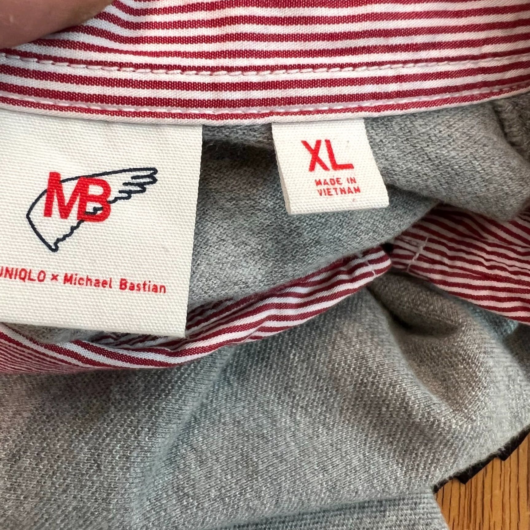 Vintage Vintage Michael Bastain Polo Shirt Men's XL Short Sleeve Gray Collared Logo Casual Size US XL / EU 56 / 4 - 5 Thumbnail