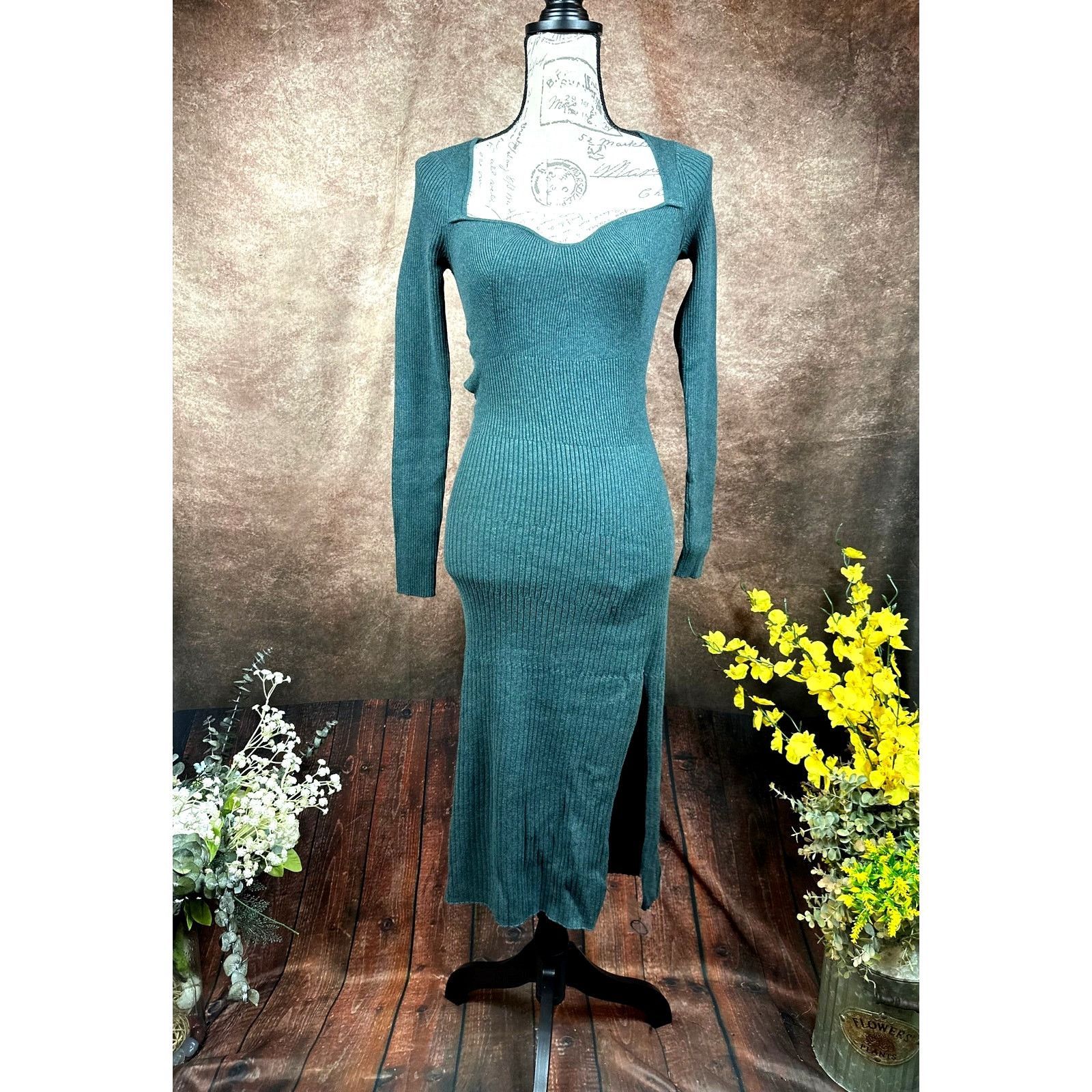 Other Skin Worldwide Mariana Cut Out Dress Moss Green Size S Size S / US 4 / IT 40 - 6 Thumbnail
