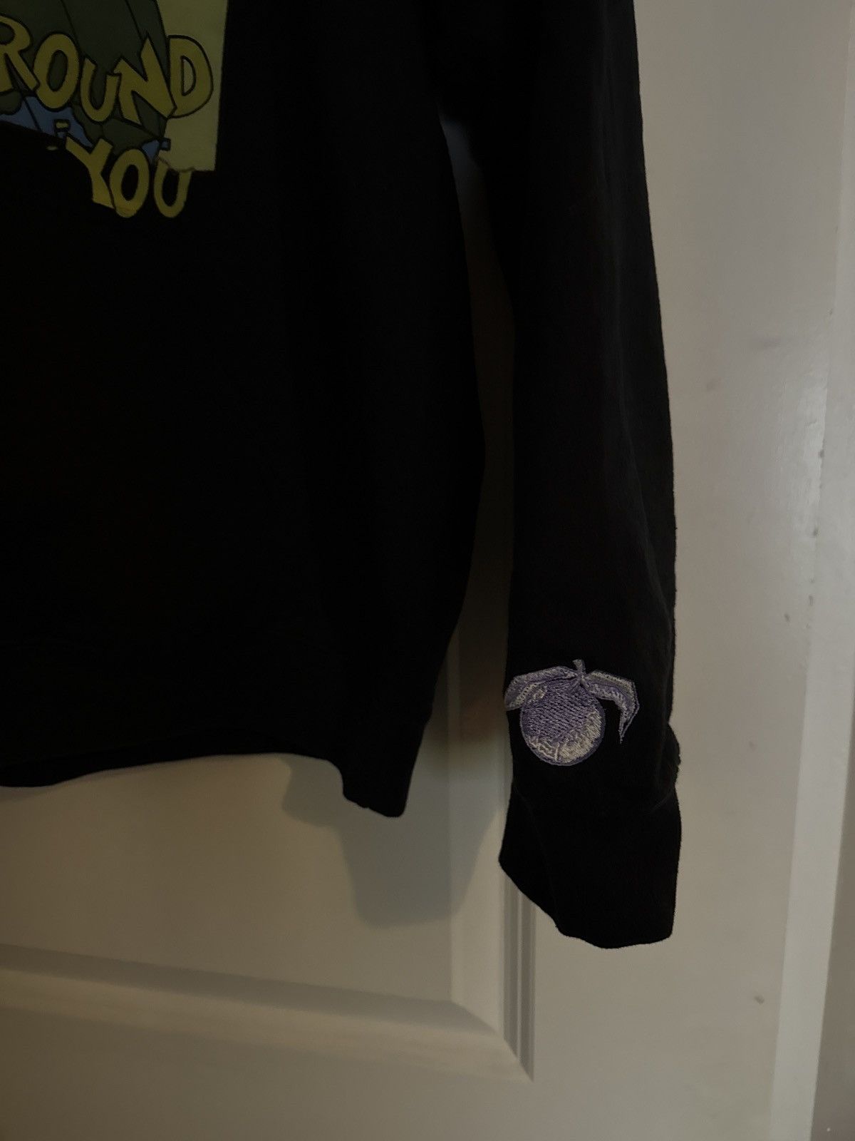 Vintage Neck Deep “I revolve around you” hoodie Size US L / EU 52-54 / 3 - 2 Thumbnail