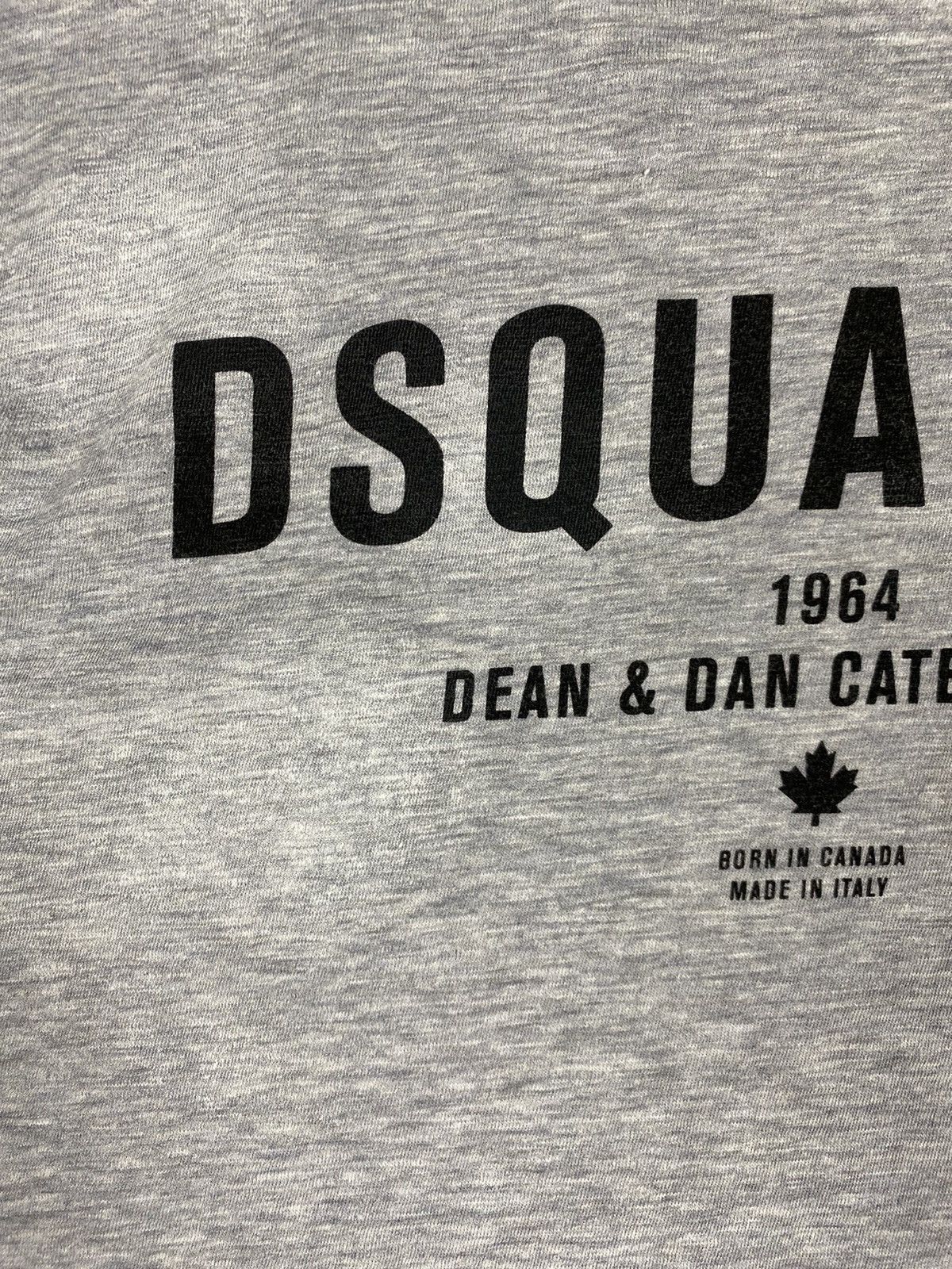 Dsquared2 Dsquared2 Designer Luxury Tee T Shirt Size US XL / EU 56 / 4 - 6 Thumbnail