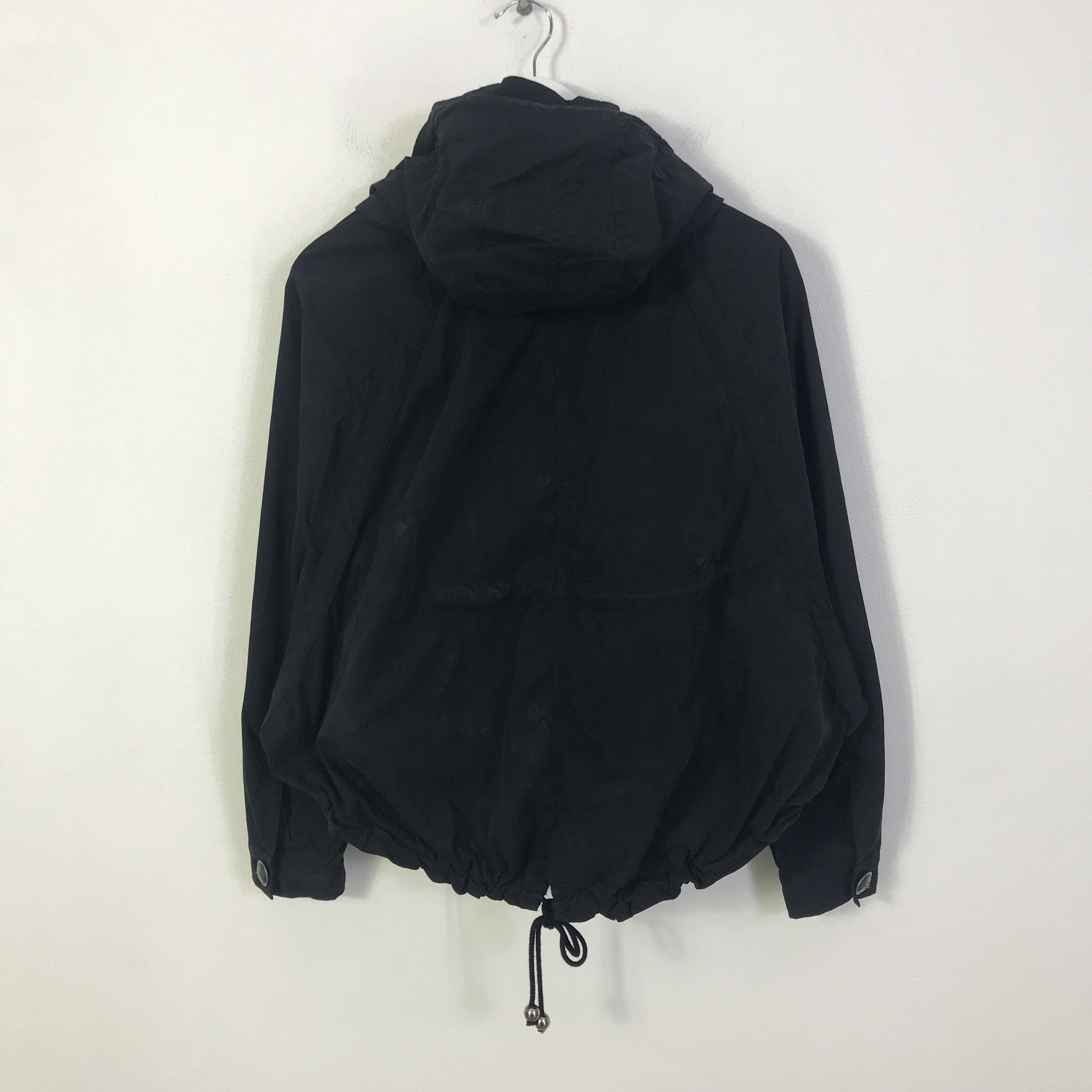 Burberry Burberry Blue Label Cropped design Black jacket K88B12 Size US M / EU 48-50 / 2 - 3 Thumbnail