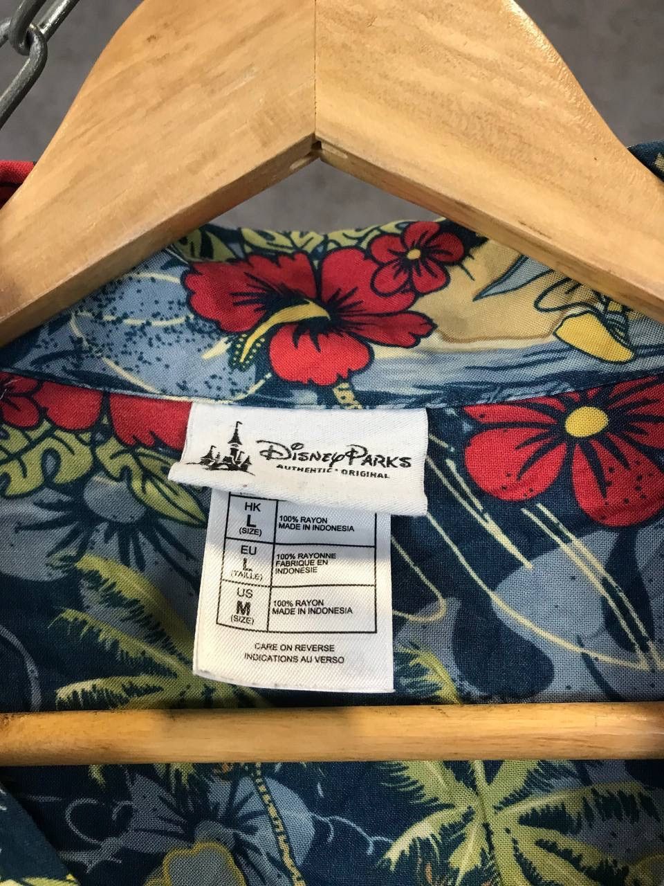 Disney Disney vintage Hawaiian shirt Size US L / EU 52-54 / 3 - 4 Thumbnail