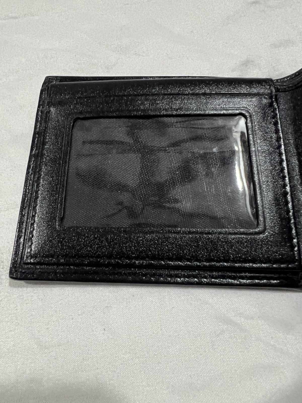 Genuine Leather Exotic Genuine Stingray Skin Leather Bi Fold Wallets Size ONE SIZE - 8 Thumbnail