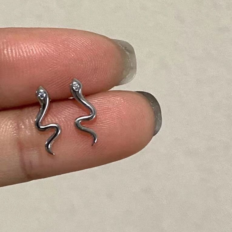 Jewelry × Sterling Silver Snake Vibe Earrings One Pairs Chrome Jewelry Size ONE SIZE - 6 Thumbnail
