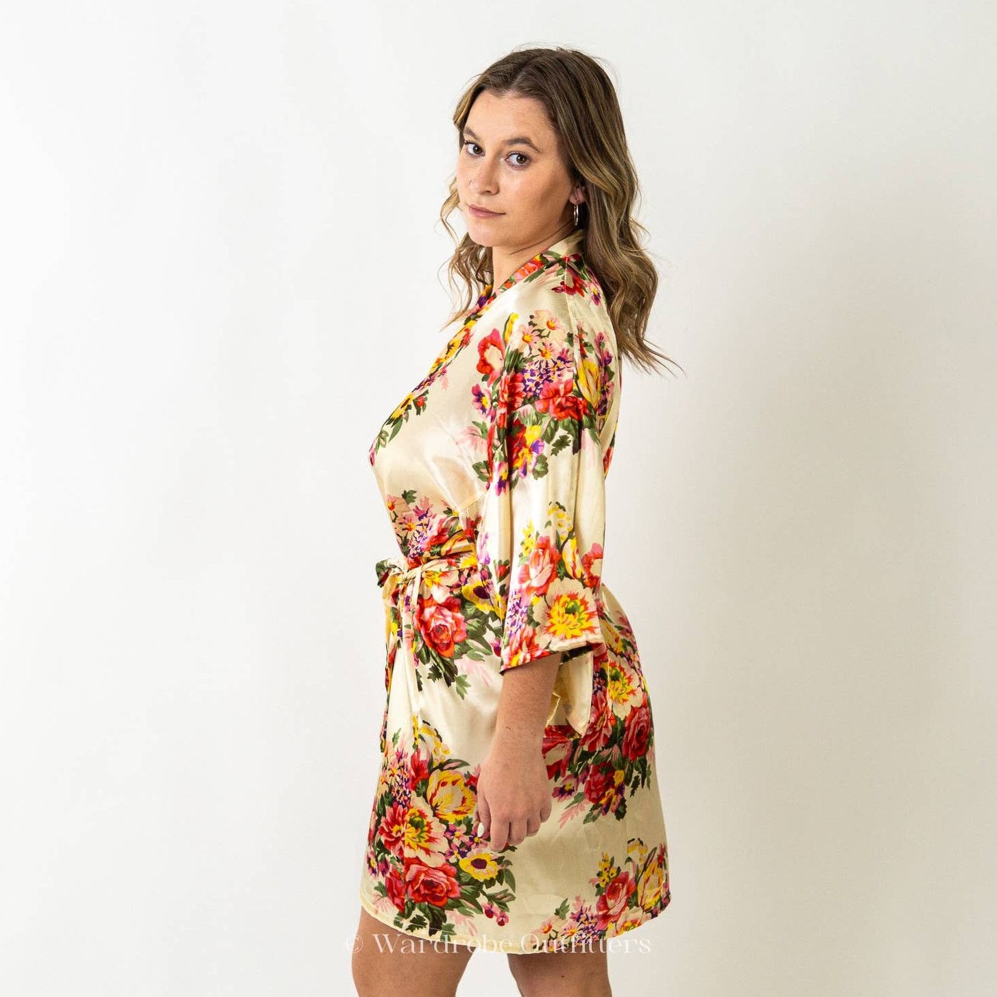 Designer Silky Soft Japanese Floral Robe Lingerie Size ONE SIZE - 5 Thumbnail