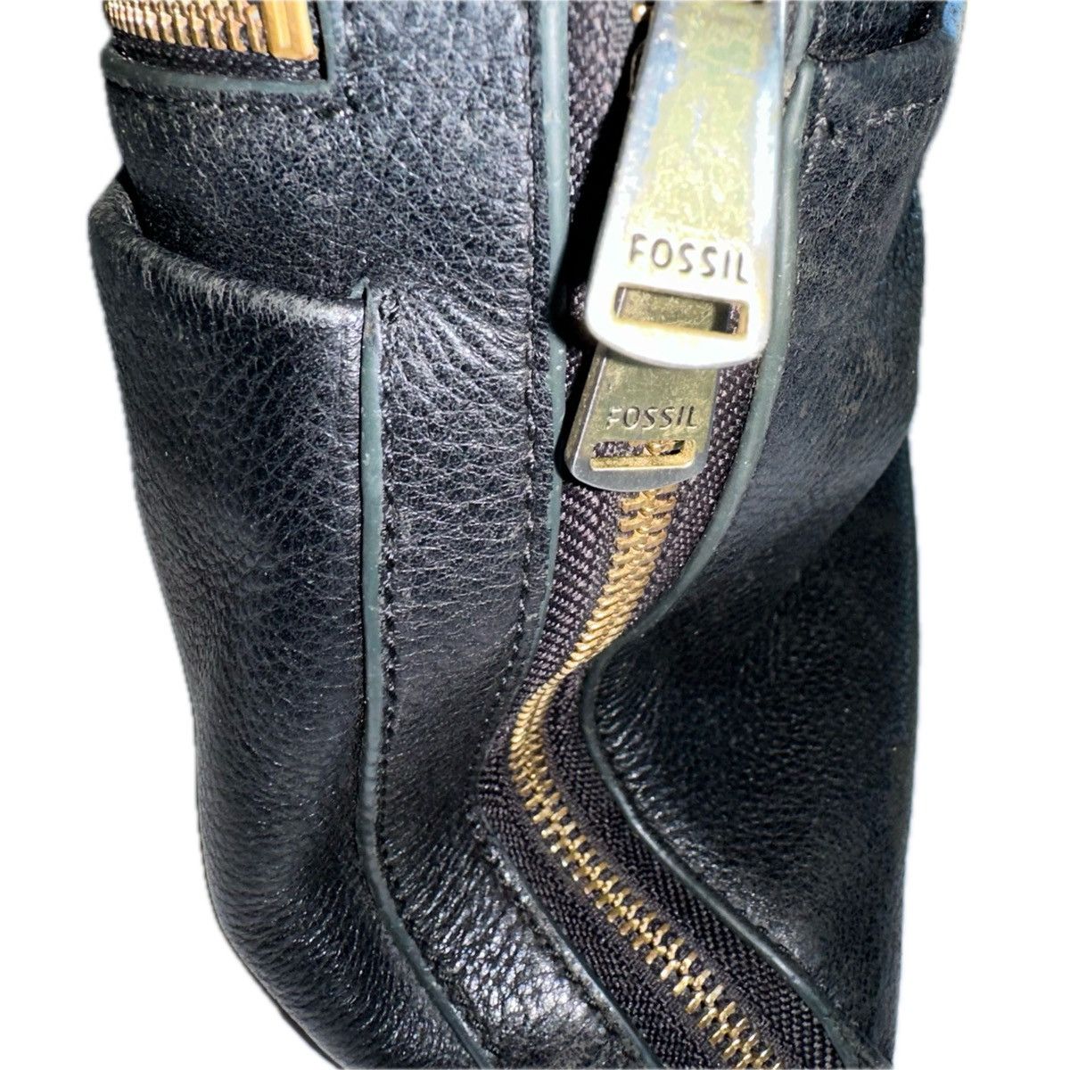 Fossil Fossil Black Pebbled Leather Crossbody Bag ZipTop Expandable Size ONE SIZE - 11 Thumbnail