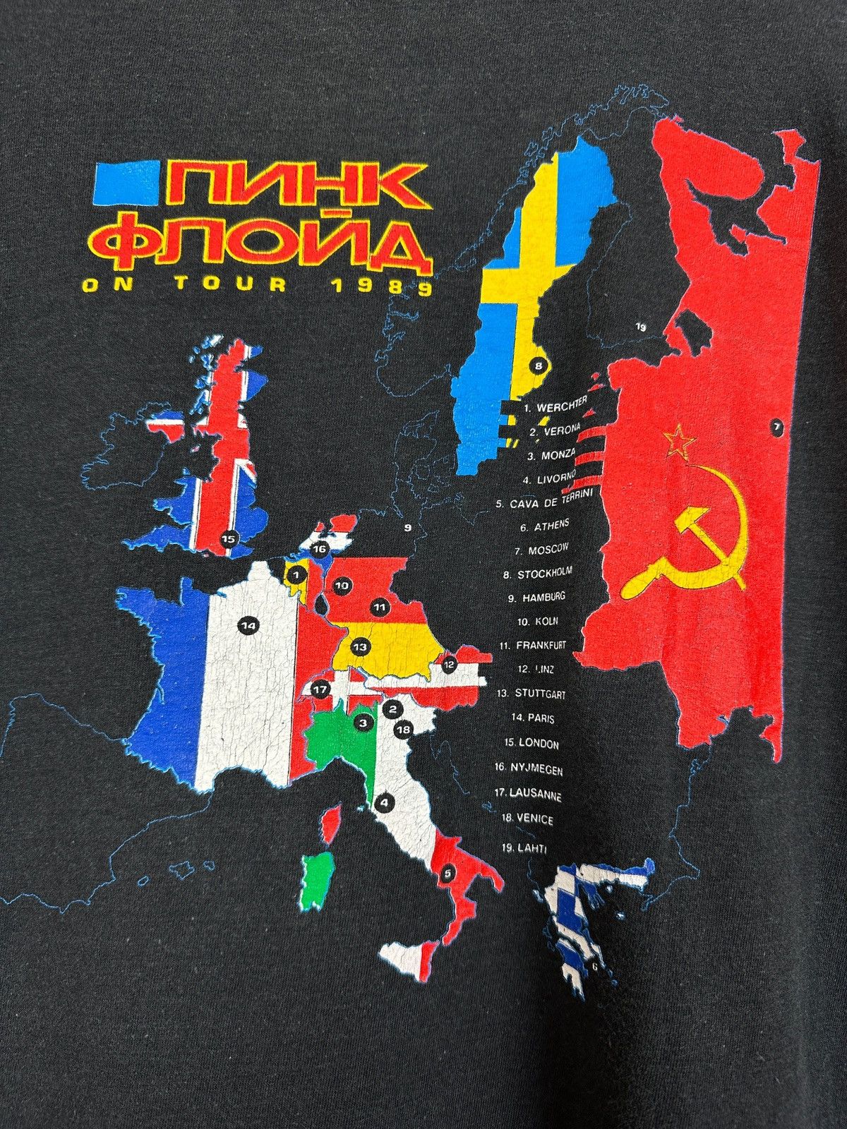 Band Tees 1989 Vintage Pink Floyd Russian On Tour Band T-Shirt Size US L / EU 52-54 / 3 - 20 Thumbnail