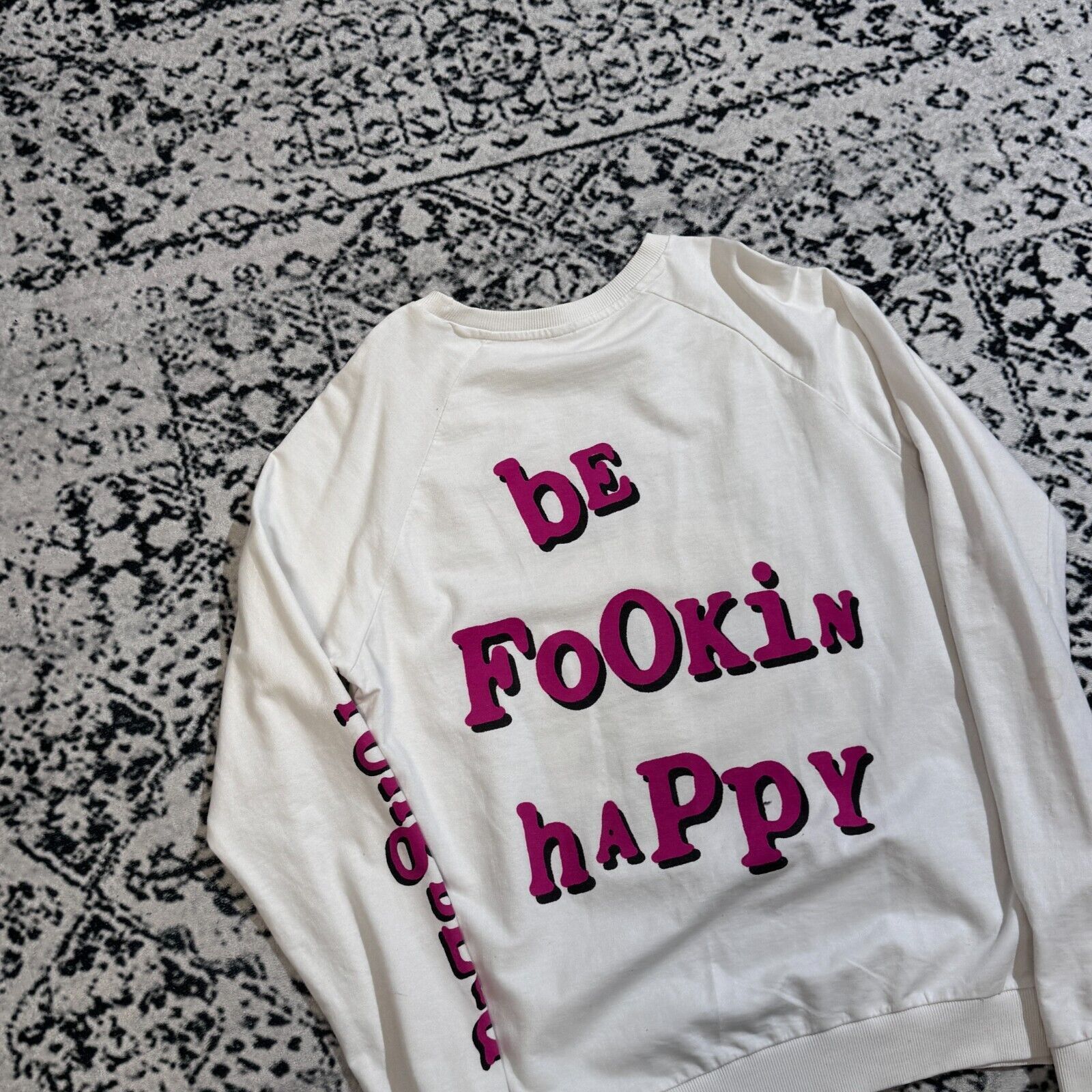 Vintage White Cotton Longsleeve Size L Yungblud Be Fookin Happy Size US L / EU 52-54 / 3 - 10 Thumbnail