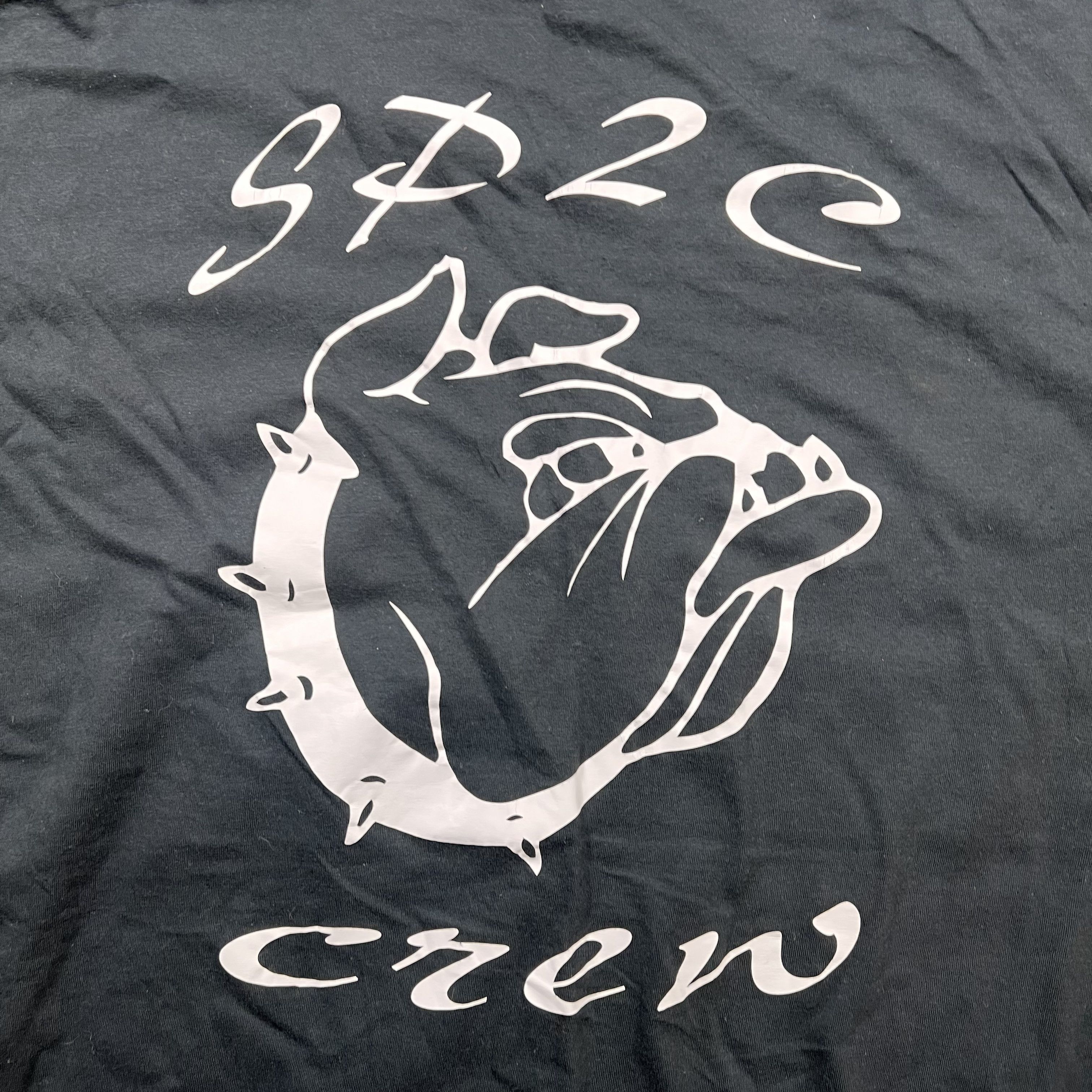 Band Tees × Vintage 2000’s Back Ground SP2C Crew Band T Shirt Size US XL / EU 56 / 4 - 4 Thumbnail