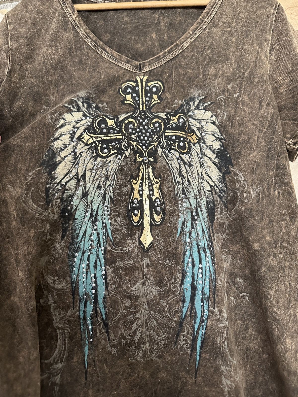 Japanese Brand Vintage Y2K Bedazzled Winged Cross Graphic Tee Size L / US 10 / IT 46 - 3 Thumbnail