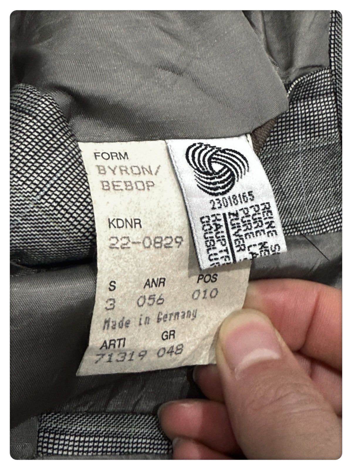 Hugo Boss Vintage Hugo Boss single-breasted blazer Size 46S - 8 Thumbnail