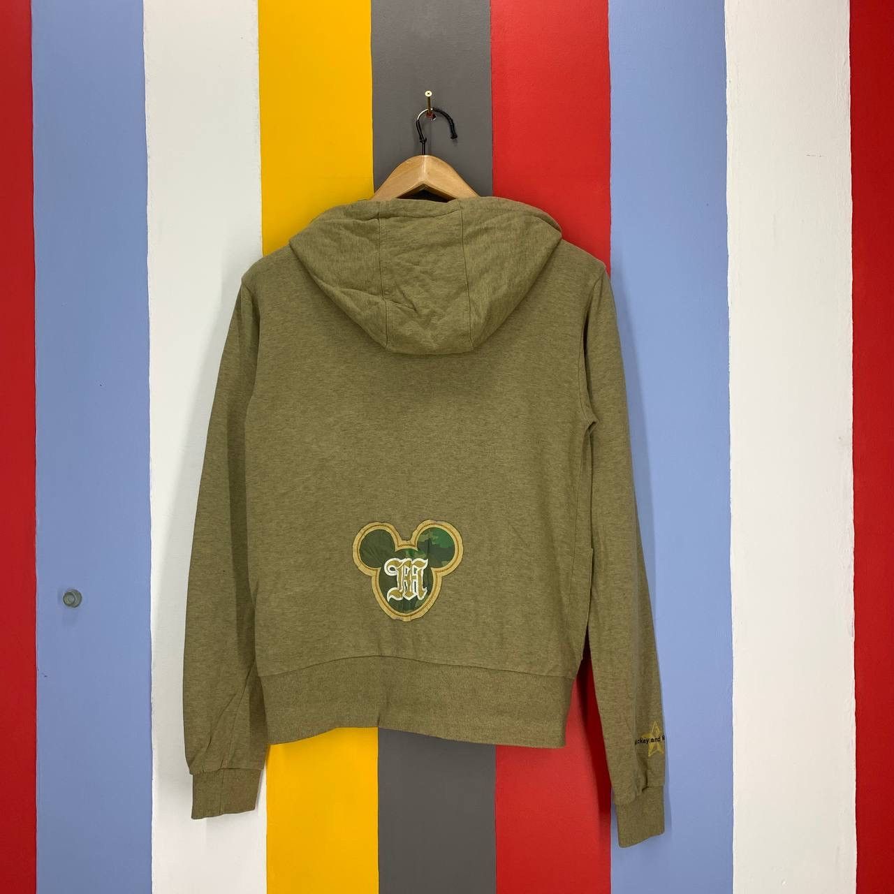 Disney Vintage MICKEY N MINNIE by DISNEY STORE Hoodie #2429-13 Size US S / EU 44-46 / 1 - 8 Thumbnail
