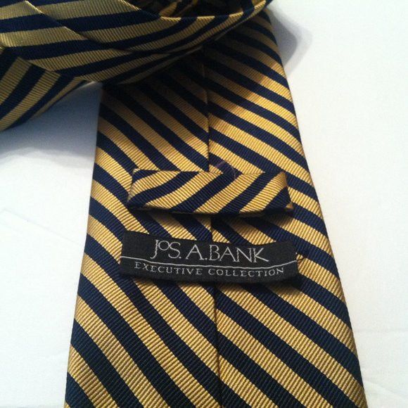 Jos. A. Bank JOS.A.BANK EXECUTIVE COLLECTION MENS NEW SILK TIE W: 3 1/2" Size ONE SIZE - 4 Thumbnail