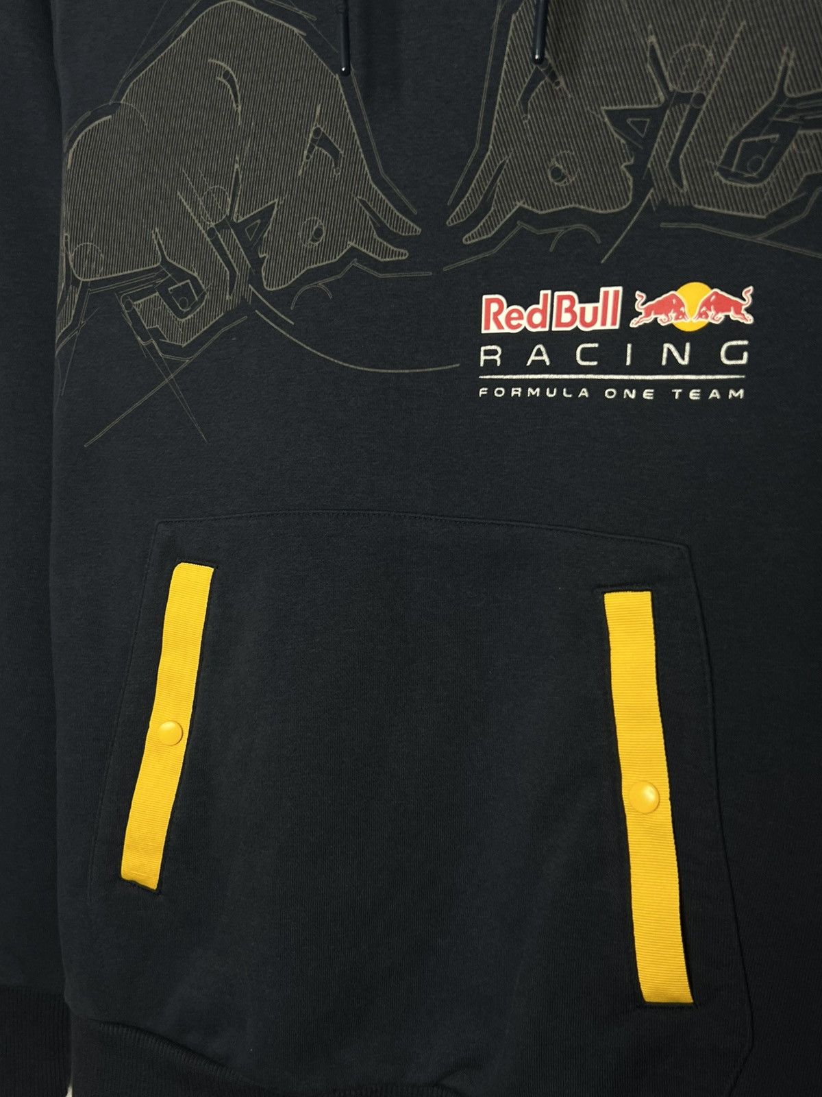 Puma Puma Red Bull Racing Formula One Team Hoodie Big Logo Size US S / EU 44-46 / 1 - 4 Thumbnail