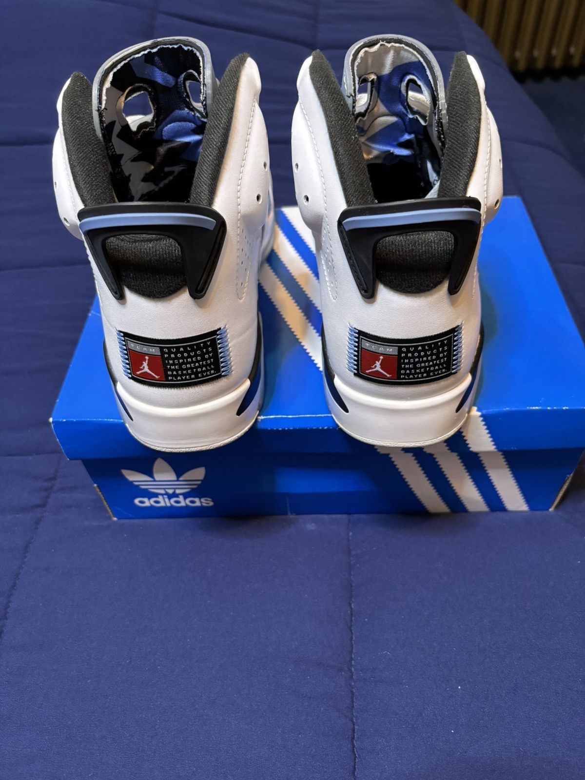 Jordan Brand Jordan 6 Retro UNC Home 2022 Size 10.5 Size US 10.5 / EU 43-44 - 5 Thumbnail