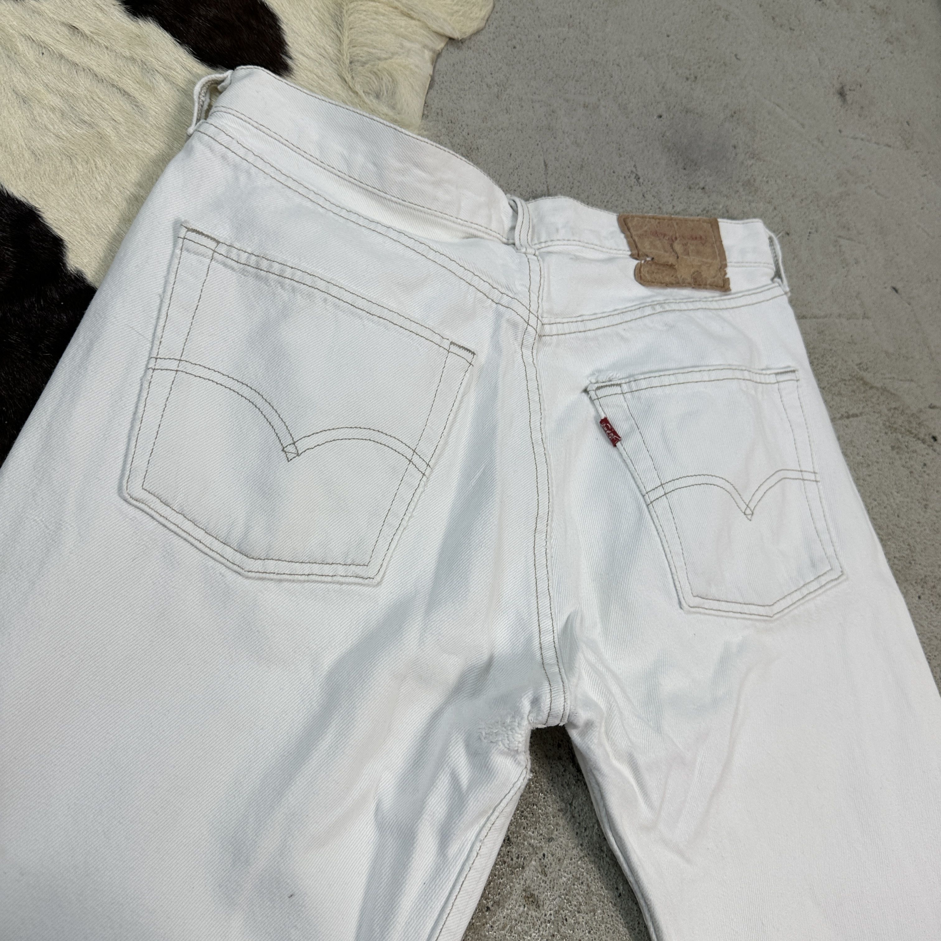 Levi's × Vintage Vintage Archive Casual Levi’s 501 90s Jeans Size US 32 / EU 48 - 3 Thumbnail