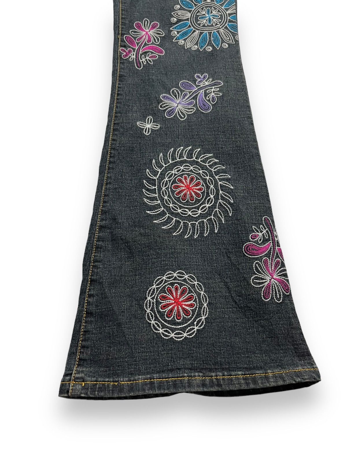 Colours × Japanese Brand 🌸Hippie EMBROIDERY Stretch Denim Flare Murakami Style Size US 28 / EU 44 - 6 Thumbnail