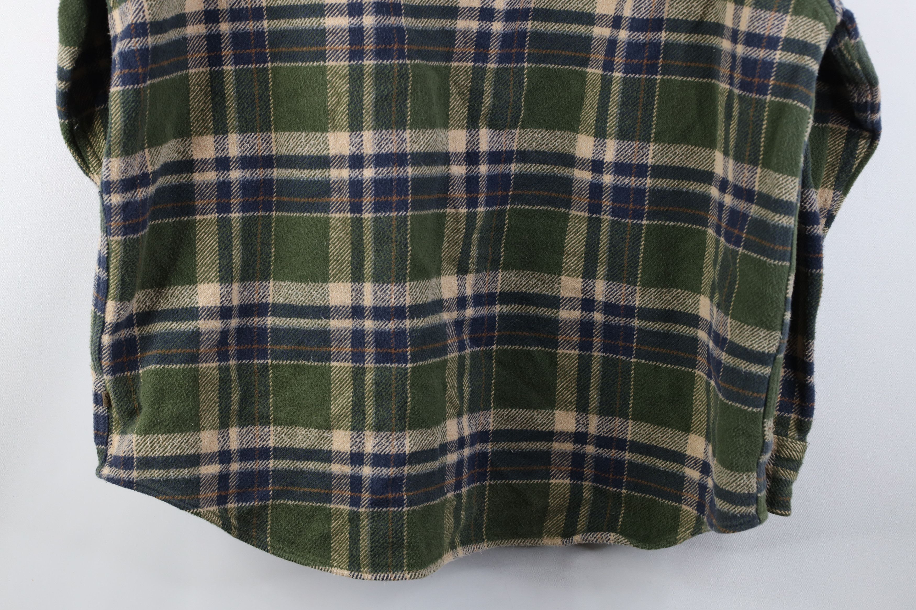 Vintage Vintage 90s Streetwear Flannel Collared Button Shirt Size US XL / EU 56 / 4 - 14 Thumbnail