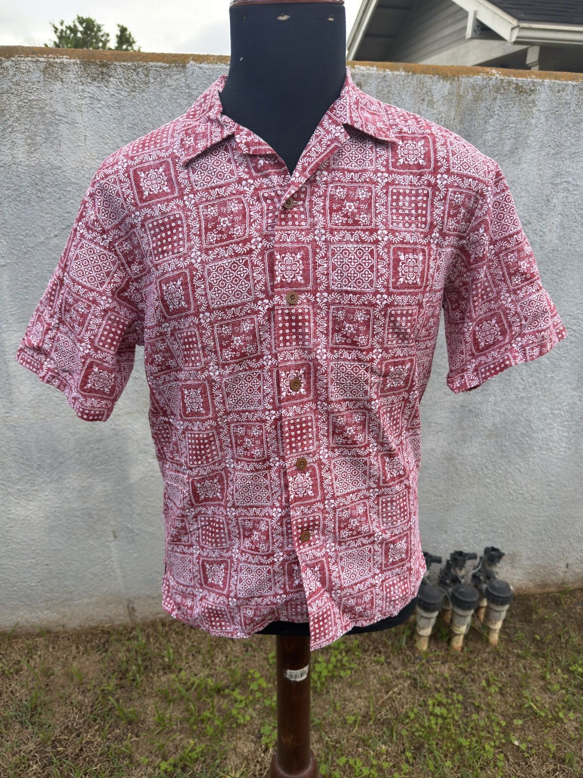 Reyn Spooner PreOwned Reyn Spooner X Uniqlo Hawaiian Print Red Men's XS Size US XS / EU 42 / 0 - 1 Thumbnail