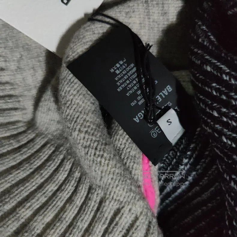 Balenciaga Balenciaga Three-layer Collage High-neck Sweater Size S / US 4 / IT 40 - 2 Thumbnail