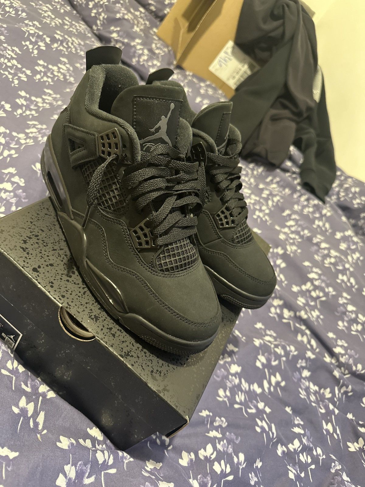 Jordan Brand Jordan 4 black cats 2025 Size US 9.5 / EU 42-43 - 1 Thumbnail