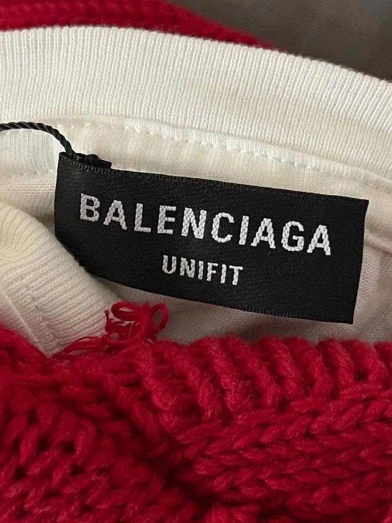 Balenciaga Balenciaga Red Fake Two Piece Coke Destroy Sweater 2502-Nex Size US S / EU 44-46 / 1 - 3 Thumbnail